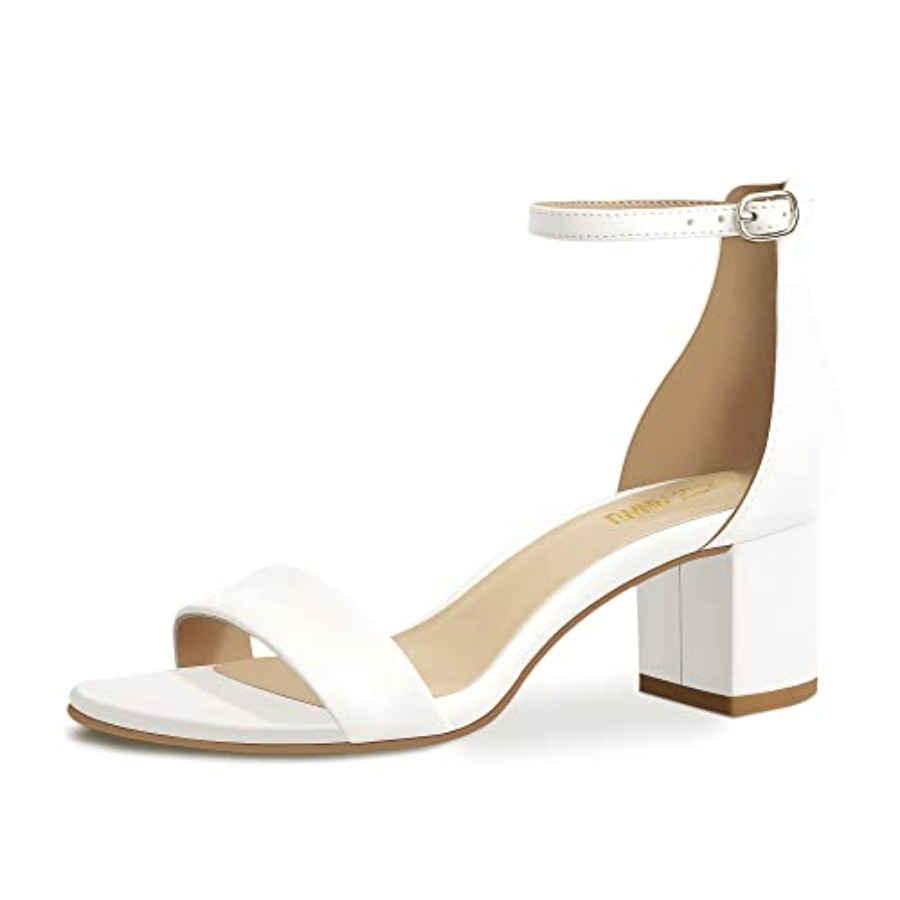 Low Block Heel Pump - صنادل نسائية من PIZZ ANNU بكعب