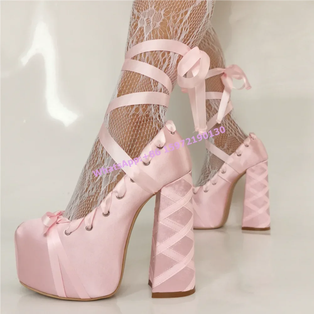 الأحمر شريط من الساتان منصة مض - مراجعة Ribbon Tie Heel وسعره