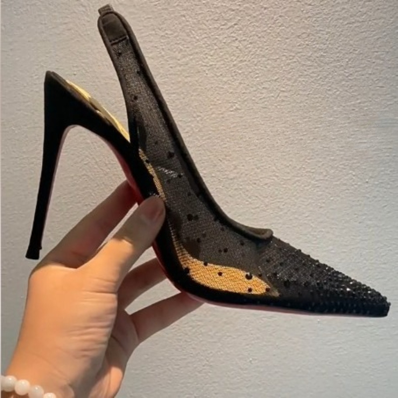 أحذية نسائية ذات كعب عالٍ مدبب - مراجعة Platform Mule Heel وسعره