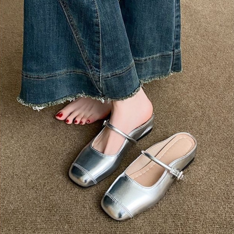 أحذية نسائية مستوحاة من الطراز - مراجعة Slip On Mule Flat وسعره