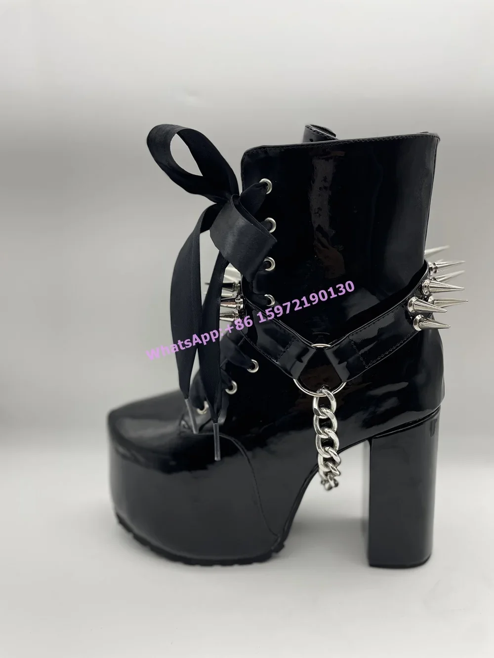 حذاء بوت أسود برباط وشريط، بتص - مراجعة Ribbon Tie Heel وسعره