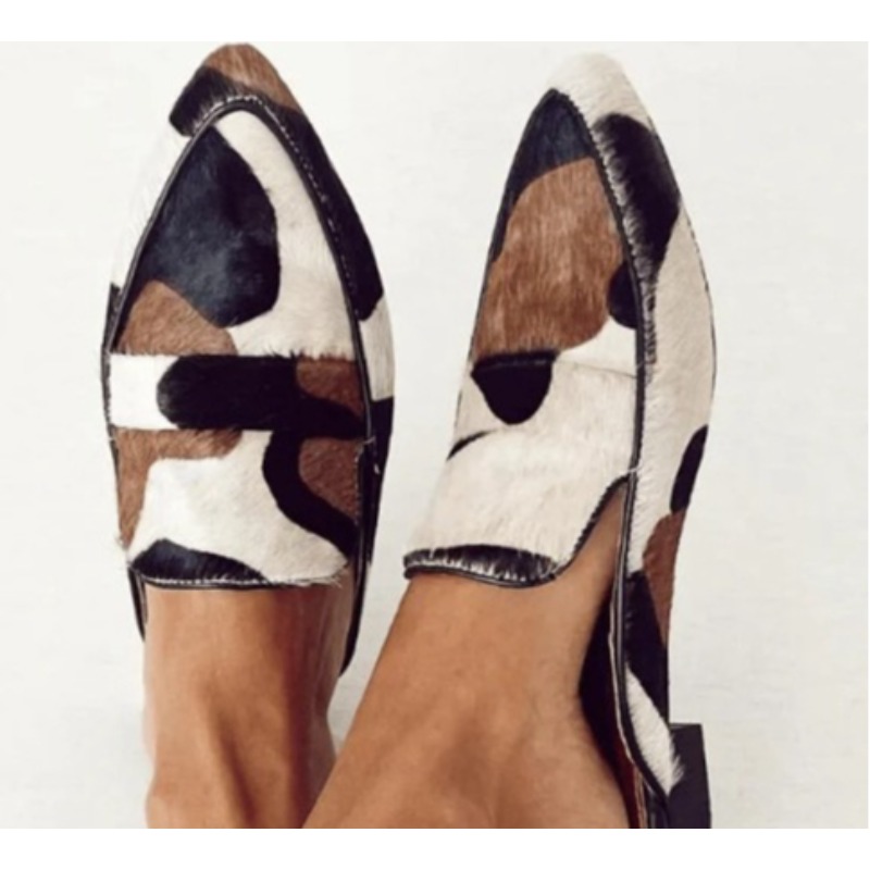 أحذية نسائية كاجوال بنمط بريطا - مراجعة Pointed Toe Flat وسعره