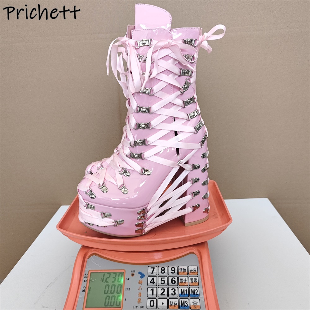 أسود وردي الصليب تعادل حذاء من - مراجعة Ribbon Tie Heel وسعره