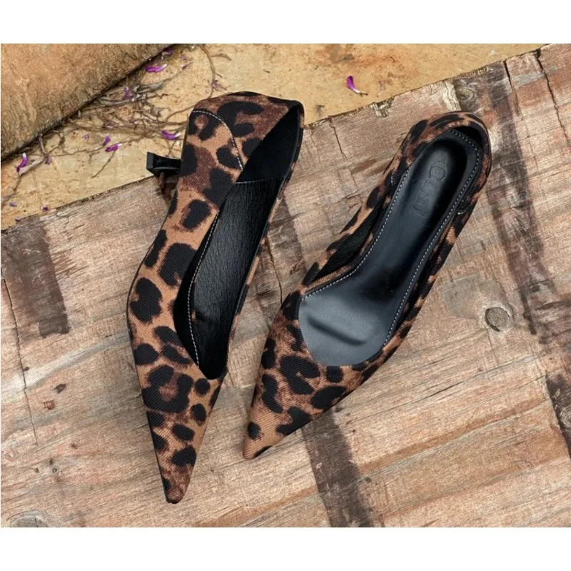 2024 المرأة مثير عالية الكعب ب - مراجعة Platform Mule Heel وسعره