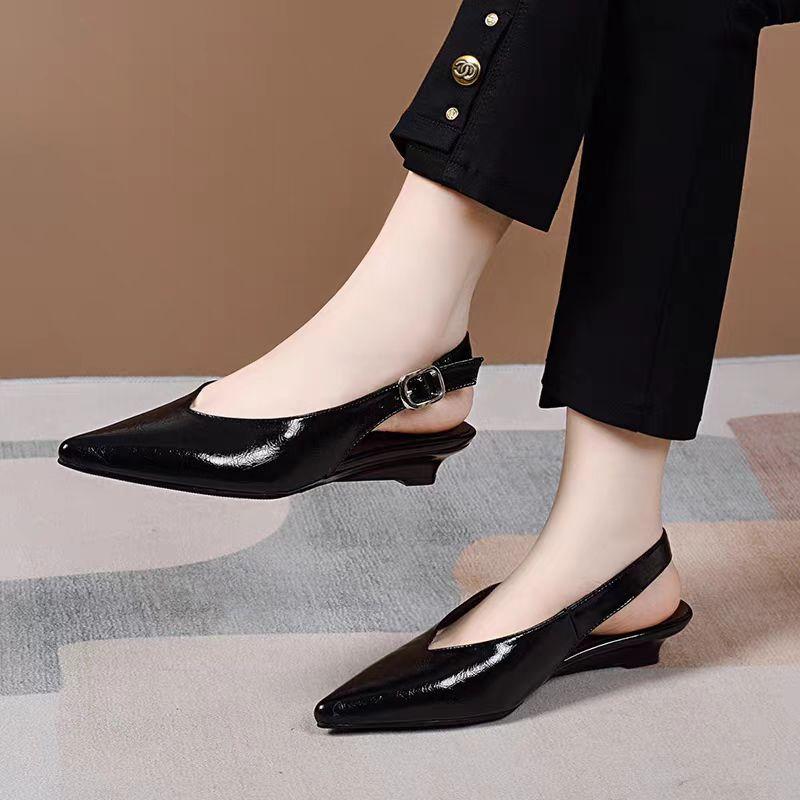 صنادل نسائية صيفية 2026 جديدة  - مراجعة Pointed Toe Flat وسعره