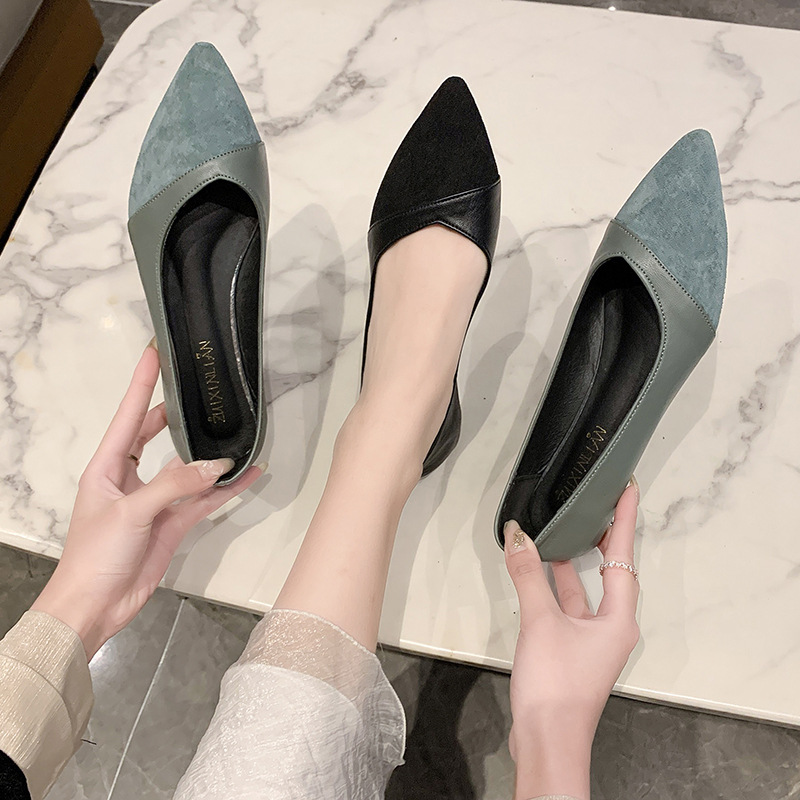 أحذية جلدية سوداء مسطحة للنساء - مراجعة Pointed Toe Flat وسعره
