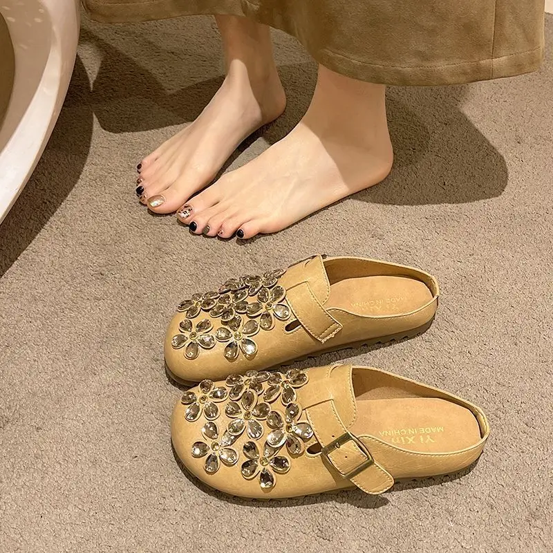 أحذية نسائية مغلقة الأصابع مزي - مراجعة Slip On Mule Flat وسعره