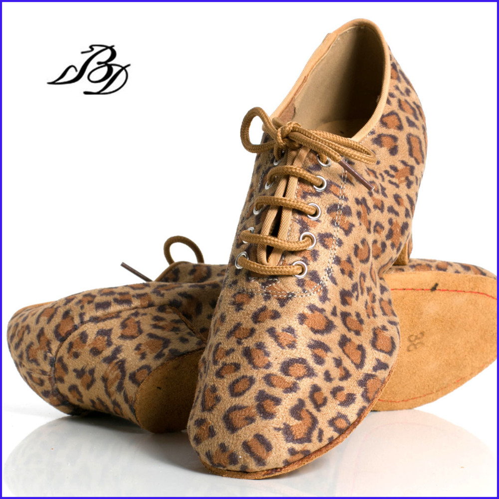 أحذية رقص لاتيني للنساء من BD  - مراجعة Women Shoes Size 4 In Cm وسعره