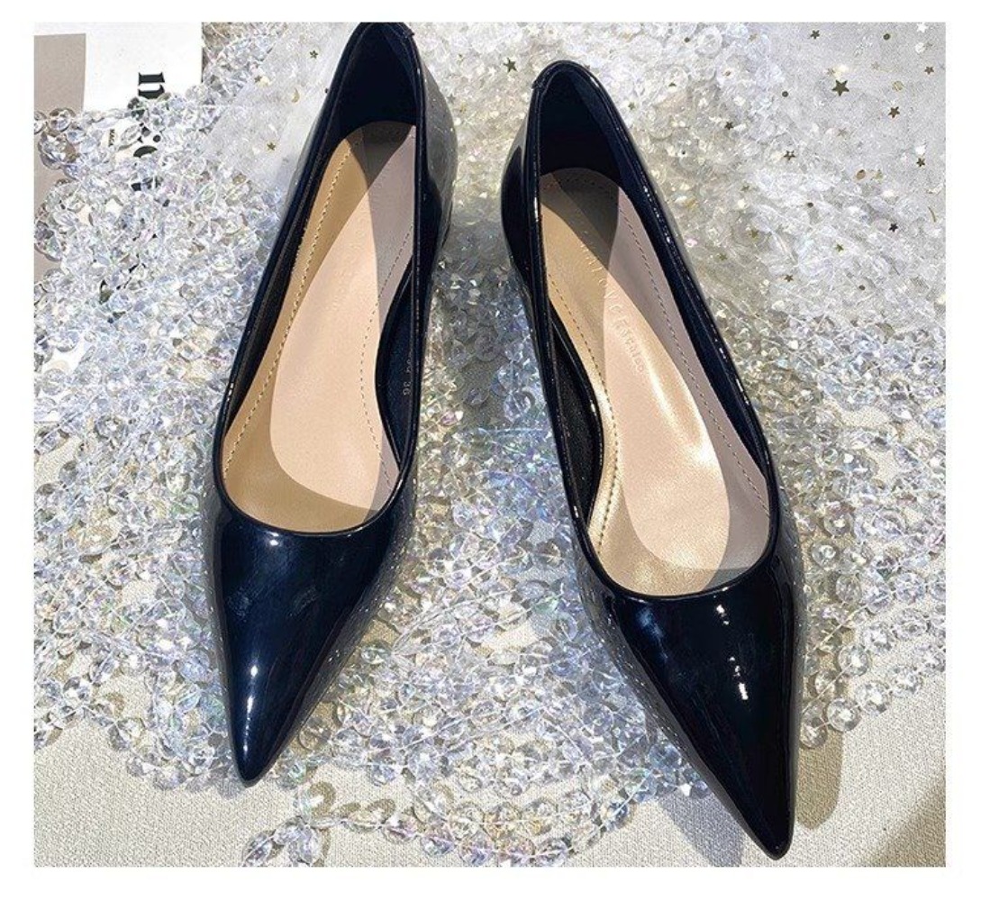 أحذية نسائية مدببة من الجلد ال - مراجعة Pointed Toe Flat وسعره